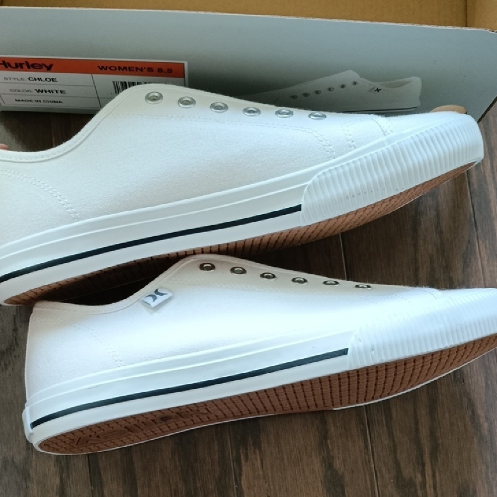 Hurley White Women's Sneakers - Picture 3 of 4
